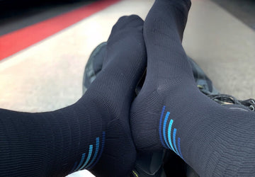 3 Must-Haves for Air Travel in 2024: Silicone Earplugs, Compression Socks, Titanium Toothpick - aZengear (Artdriver Ltd)
