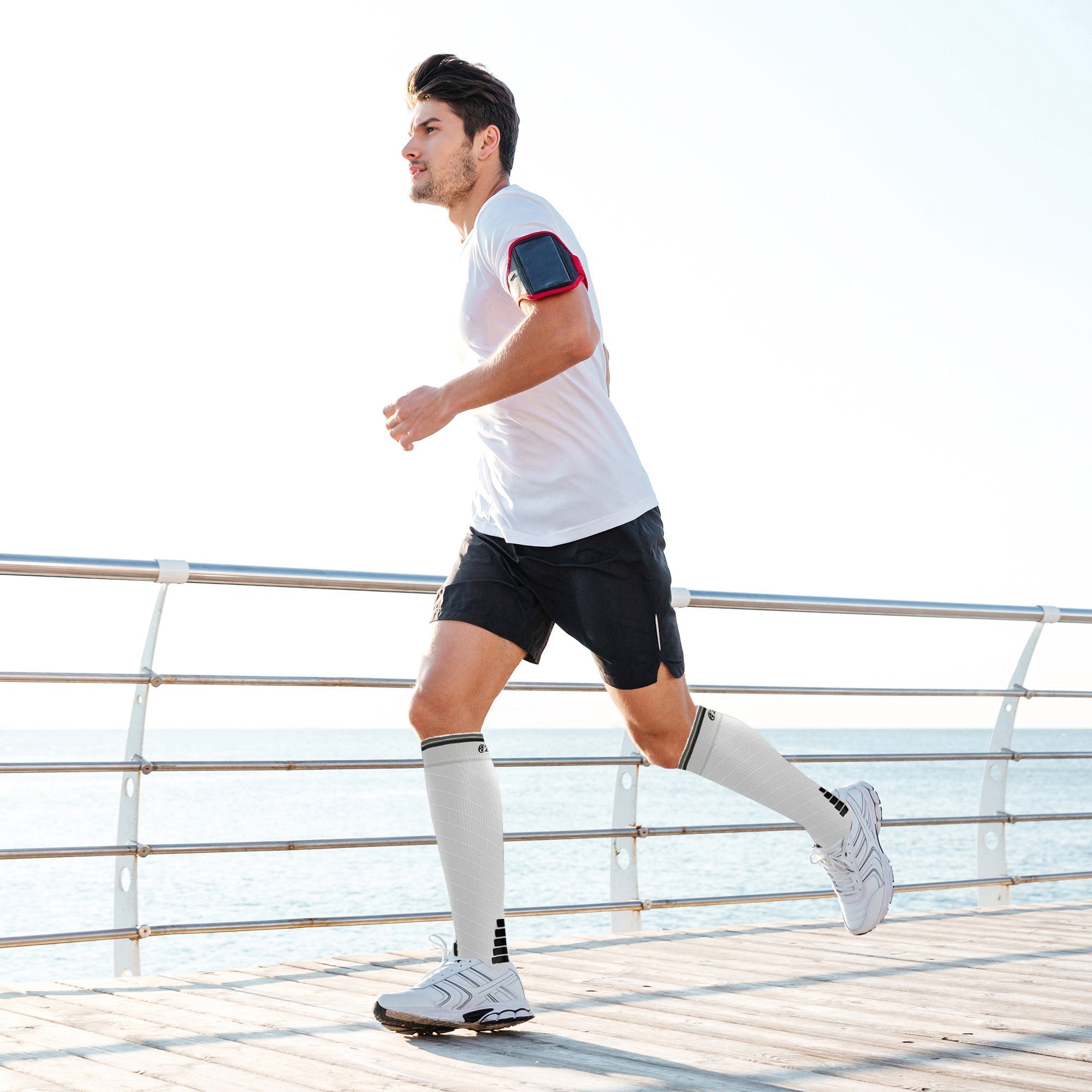 How Compression Socks Aid Post-Marathon Recovery: Insights from Recent Studies