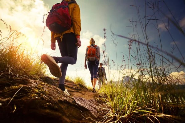 How Hiking Helps Your Mental and Physical Health - aZengear